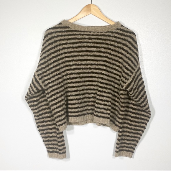 Anthropologie Tops - COUSIN JOHNNY  Women’s Sweater
